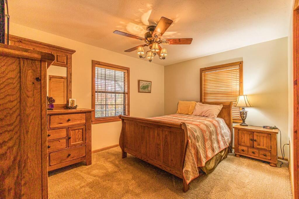 Stunning Mtn. Views! 4Br With All The Amenities! - Vista Vibes- Bryson City Exteriör bild